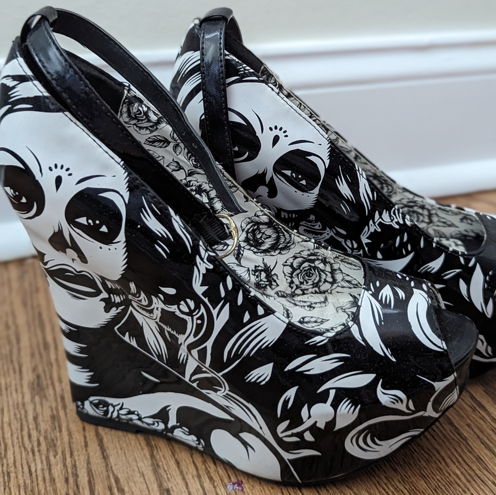 Too Fast Senorita Mega Wedges
